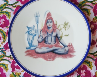 Piatto porcellana vintage ridecorato , Shiva, Collezione "Maharaja" diam cm 24