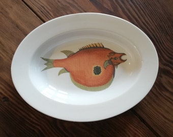 Redecorated vintage ceramic serving dish - Fish - 27,5x20,5cm