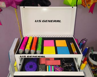 Kit organizador de oficina Mini Toolbox: separadores para cajones, soporte para notas y estación para bolígrafos.