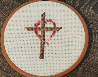 Beginner Cross Stitch - Cross Heart Counted Cross Stitch PDF DMC Downloadable Pattern for Ornament, Picture, Card, Quick and Easy