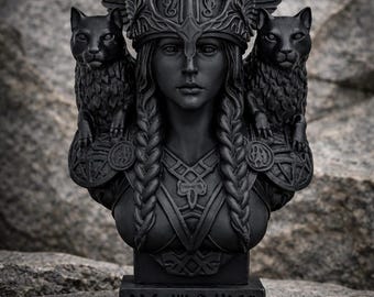 Freyja Bust Statue with Cats, Norse Mythology Decor, Viking Goddess Figurine, Nordic Home Decor, 3D Printed Sculpture