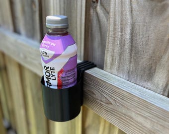 Backyard Fence Cup Holder: Easy Mount Drink Holder