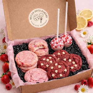 Mixed Cookie Box Gift | Cheesecake Cookies, Velvet Cookies & Cake Pops | Handmade Treat Box