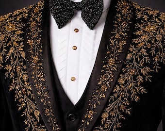 Conjunto de esmoquin de terciopelo negro / Traje de novio para boda con bordado dorado (3 piezas)