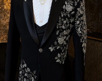 Traje de esmoquin negro bordado para hombre, blazer de boda de lujo, chaqueta plateada con cuentas florales, atuendo para la recepción del novio, traje de graduación.