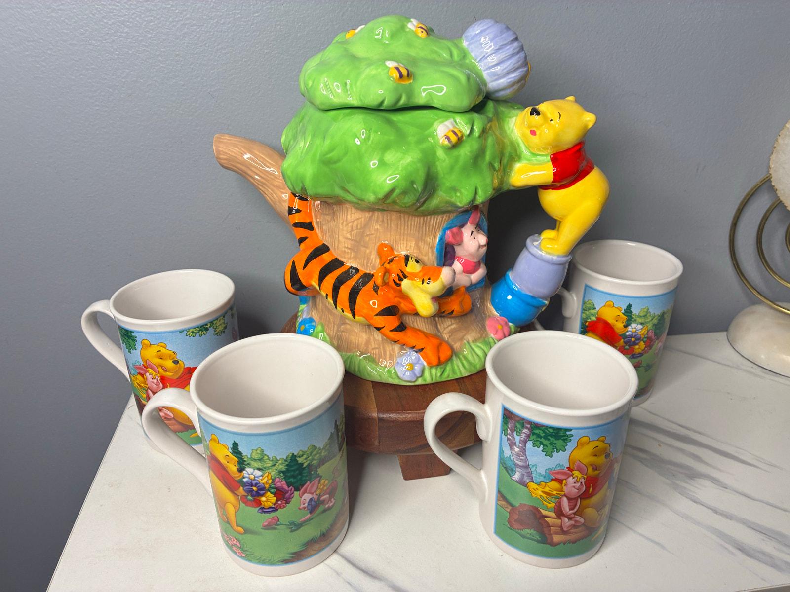 ウィニー・ザ・プー ツリーハウス 陶器製クッキージャー Winnie - Pooh