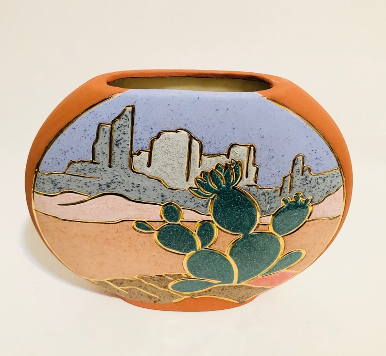 80/'s Vintage Cactus Pottery Round Pot Boho Decor Desert Scene Bohemian Style Southwestern Design