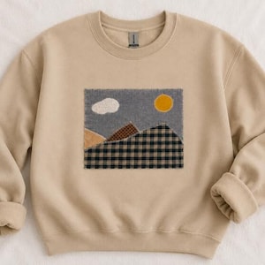 Sudadera Patchwork Mountain, cuello redondo con apliques hechos a mano, sudadera acolchada con paisaje, estilo outdoory