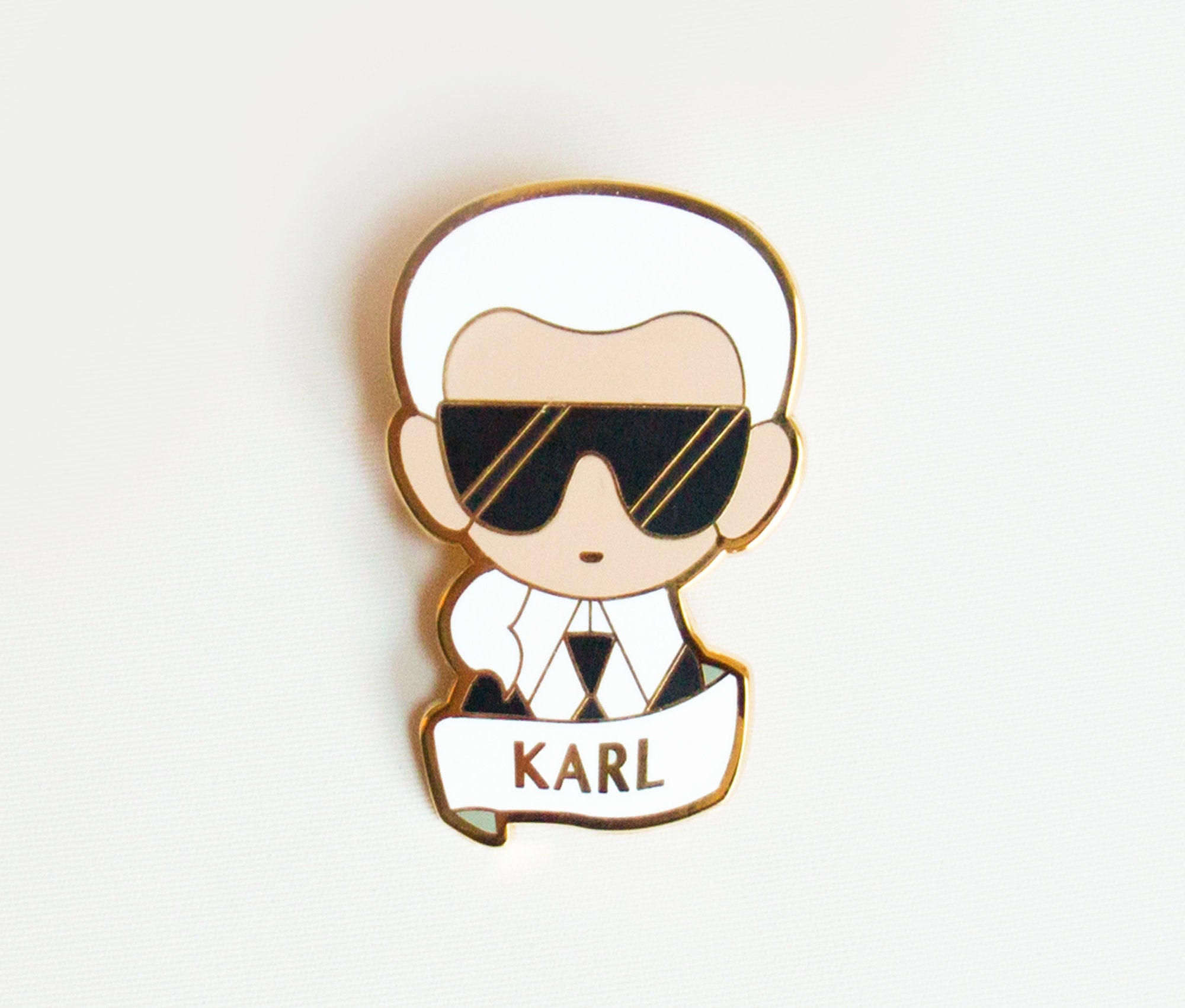 Pink Thing of the Day: Pink Hermes Bag with Karl Lagerfeld Caricature  Keychain!