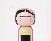 Frida Kahlo KOKESHI DOLL