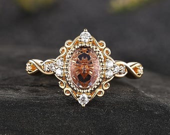 Spider Amethyst Ring, Oval Gothic Ring, Vintage Victorian Insect Jewelry, Witchy Halloween Statement Ring for Women