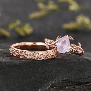 Vintage Rose Quartz Couple Ring Set Rose Gold Engagement Ring Nature Inspired Leaf and Branch Ring His and Hers Matching Wedding Bands