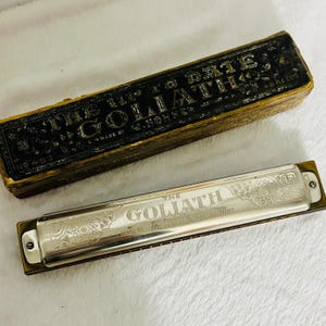 Vintage M. Hohner Goliath Harmonica OS Silver Fair 48 Reeds No 453 Germany Box