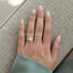 Luxury lab diamond statement ring for women, trendy nature-inspired jewelry with maximum brilliance and gold shine