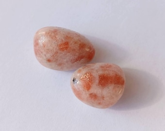 Polished Sunstone Nugget: Fiery Orange Gemstone