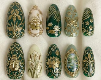 Hand Painted Emerald Green Fake Nails | Vintage Baroque Nail Design | Luxury Botanical Art Nails | Royal Garden Press Ons
