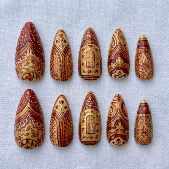 Mughal Art Press On Nails | Indian Royal Court Fake Nails | Terracotta Gold Arch Floral Ethnic Set