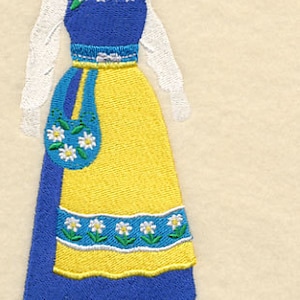 swedish embroidered dress Snow White Embroidered Gown Anarkali Suit Set M