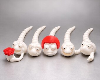 Articulated Worm Fidget Toy, Poseable Snake Desk, 3D Printed Sand Worm Figure
