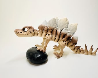 Articulated Stegosaurus Dinosaur –3D Printed Fidget Toy, Jurassic Park Desk Toy, Gift for Kids