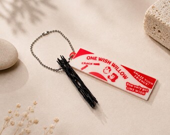 Llavero con dije de sauce "One Wish", accesorio inspirado en los fans, artículo de colección de películas de terror, dije para bolso, regalo para ella, regalo para él.