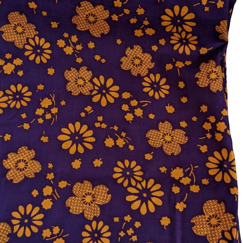 Vintage 60s 70s Fabric // Flower Power Print // Funky Orange Purple Floral // 44" BTY // Retro Sewing // Mod Groovy Textile afbeelding 5