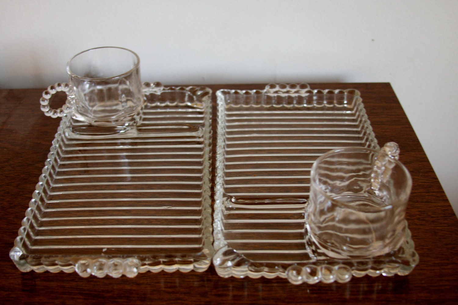 Vintage Glass Serving Trays and Cups set of 4 1960s Anchor Etsy