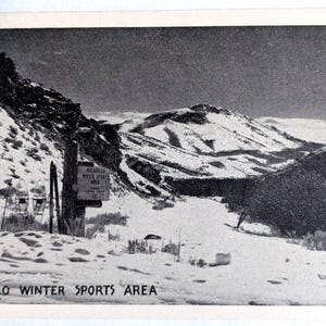Pocatello Wintersportgebiet Schneeschuhe Ski US Forest Service Idaho ID c1930s Vintage Postkarte F6