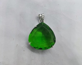 Green Emerald Pear Cut Pendant 100‑110 Ct | Handmade Healing Crystal Necklace | Heart Chakra Love & Prosperity Gemstone Gift for Her