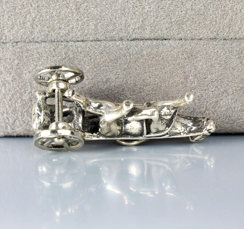 925 Sterling 3D Mechanical Horse Drawn Rickshaw Carriage Charm Pendant ...