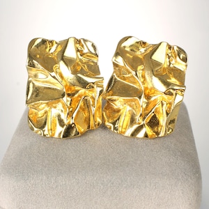 Modernist Brutalist Crumpled Gold Earrings, rectangle, 1980s clip ons