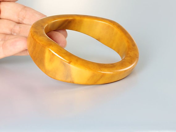 Thick Butterscotch Marbled Bakelite Bangle 7.75 i… - image 1