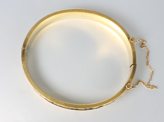 RF Simmons Gold Filled Hinged Oval Victorian Bangle, Taille