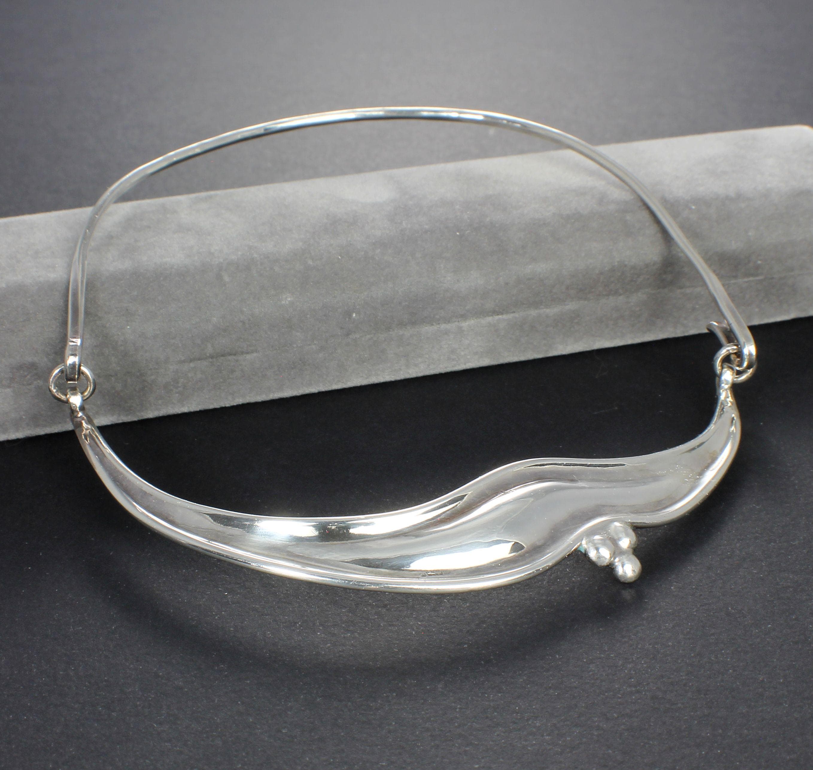 1980s Denmark Janina Nielsen Modernist Sterling Silver Choker 