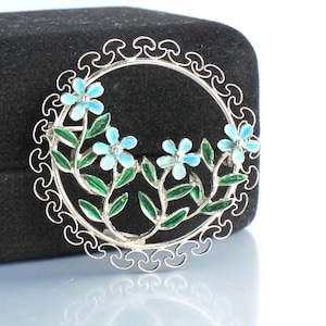 Beau Sterling Forget Me Not wreath Brooch blue green enamel 1970s jewelry