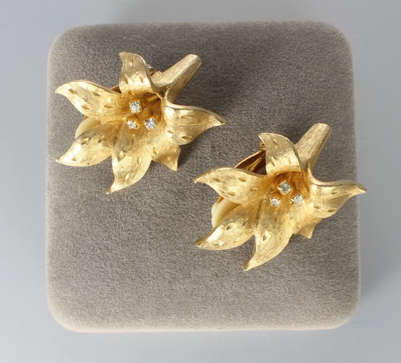 Erwin Pearl Lily flower Earrings rhinestones gold… - image 2