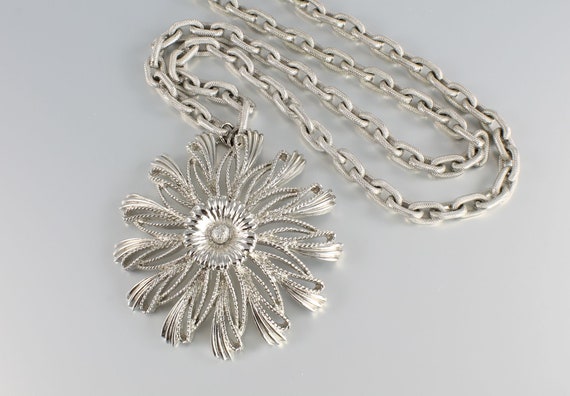 Huge Modernist Monet Daisy Flower Necklace 1960s … - image 2