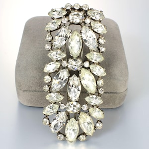 Large unsigned Eisenberg Clear Rhinestone Fur Clip 1930s antique jewelry