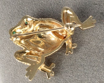 14K Yellow Gold Frog Brooch Emerald Eyes Amphibian 6.1 Grams