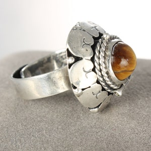 Taxco Mexico Sterling silver Tiger Eye Poison Ring eagle mark size 7.25