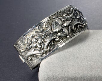 Victorian Revival Repousse Hinged Bangle, silver tone, floral design, 1960s jewelry