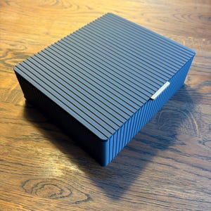 Magnetische opbergdoos, minimalistische bureauorganizer, 3D-geprint accessoirevak, moderne geribbelde hoes voor briefpapier en sieraden, 152 x 128 x 46 mm