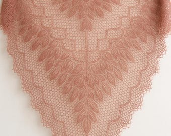 Modèle de tricot châle, cache-cœur triangle en dentelle, diagramme de motifs de feuilles, tableau de foulards ombrés, châle de mariage d'été, haussement d'épaules de luxe Cottagecore