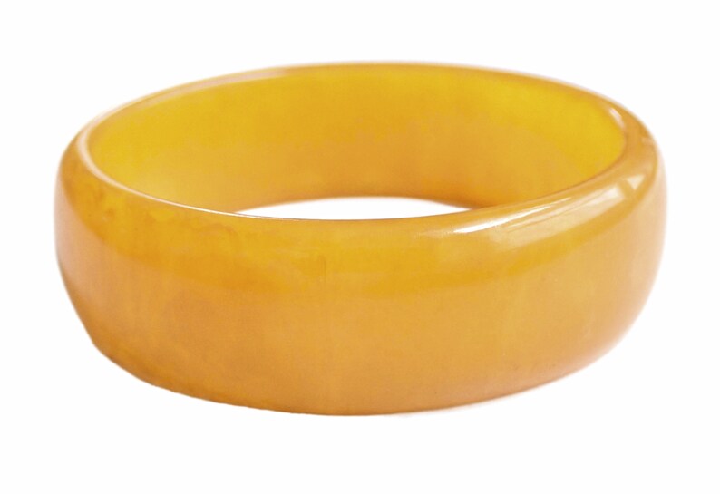 Vintage Wide Butterscotch Marbleized Bakelite Bangle Bracelet Art Deco image 6