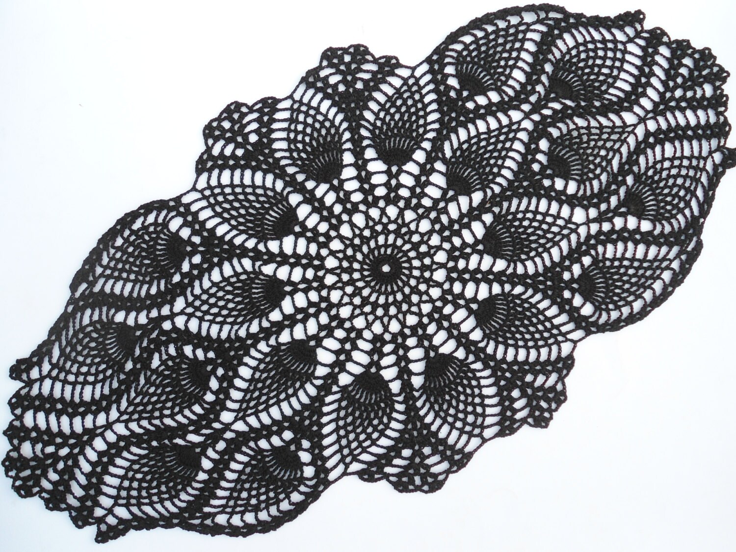 Modele de napperon au crochet avec grille