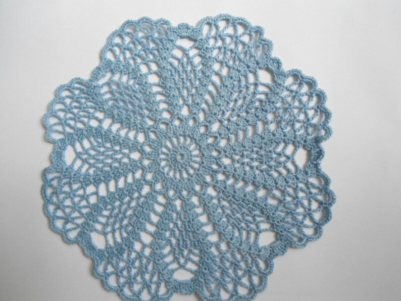 Round crochet doily blue image 3