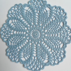 Round crochet doily blue image 4