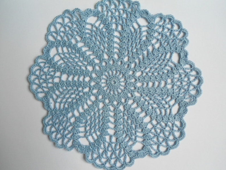 Round crochet doily blue image 4
