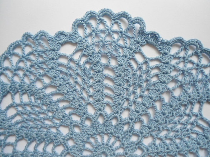 Round crochet doily blue image 2