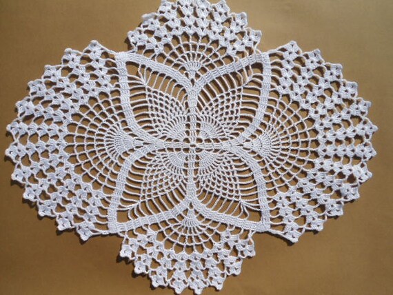 Linens White lace oval doily home decor crochet Kitchen & Dining